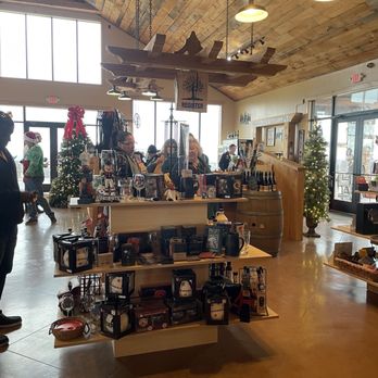 Idol Ridge - Store - Wineries Near Me - Lodi, New York