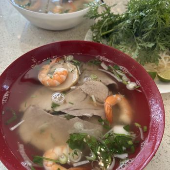 Phuong's Restaurant - Vietnamese Near Me - Garden Grove, California Phuong's Restaurant - Vietnamese Near Me - Garden Grove, California
