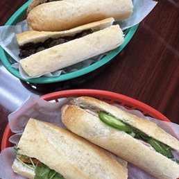 Teriyaki beef banh mi, vegetarian banh mi Teriyaki beef banh mi, vegetarian banh mi