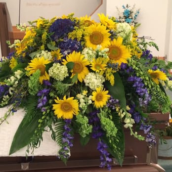 Paradise Flowers - In loving memory...a special order casket spray - Florists Near Me - Salem, Illinois Paradise Flowers - In loving memory...a special order casket spray - Florists Near Me - Salem, Illinois