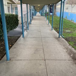 Herrick Ave Elementary School - Hall