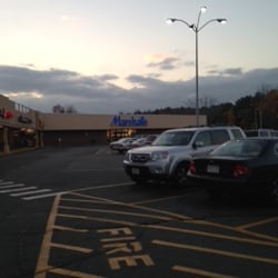 Marshalls - Marshalls -- 655 Broadway / RTE 1, Saugus Storefront