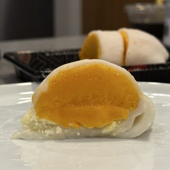 Phoenix Dessert - Large Fresh Mango Mochi - Bakeries Near Me - Alhambra, California