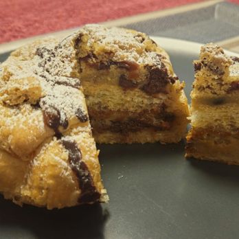 Good Cake Bakery - Croissant cookie dulse de leche - Bakeries Near Me - Tigard, Oregon Good Cake Bakery - Croissant cookie dulse de leche - Bakeries Near Me - Tigard, Oregon