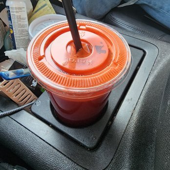 Agua El Manantial - Jugo Vampiro...beet juice and carrot and some other things. Tastes amazing!! Made fresh!! - Juice Bars & Smoothies Near Me - Las Vegas, Nevada Agua El Manantial - Jugo Vampiro...beet juice and carrot and some other things. Tastes amazing!! Made fresh!! - Juice Bars & Smoothies Near Me - Las Vegas, Nevada