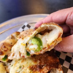 New York New York Pizza Pasta - Supreme Calzone