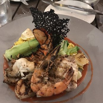 Basalt - Seafood Mix - New American Near Me - Honolulu, Hawaii