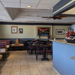 Eagle Restaurant - Dining area
