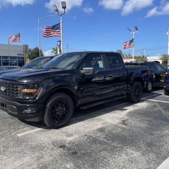 Metro Ford - Car Dealers Near Me - Miami, Florida Metro Ford - Car Dealers Near Me - Miami, Florida
