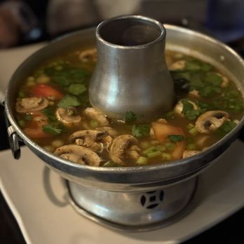 Ekkamai Thai Restaurant - Tom Yum Soup - Thai Near Me - Los Angeles, California Ekkamai Thai Restaurant - Tom Yum Soup - Thai Near Me - Los Angeles, California