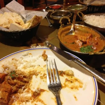 Bollywood Grill - Chicken Tikka Masala - Indian Near Me - Shrewsbury, Massachusetts
