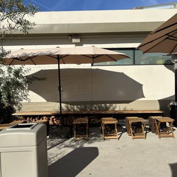 Fondry - Shaded Patio Seating - Cafes Near Me - Los Angeles, California