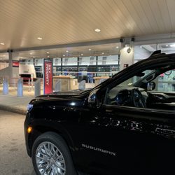 Boston Premier Car Service - Boston Logan Airport Car Service