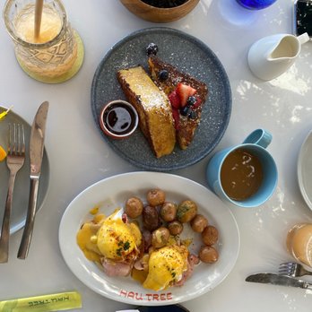Hau Tree - Hau tree French toast and Hau tree eggs Benedict - Seafood Near Me - Honolulu, Hawaii Hau Tree - Hau tree French toast and Hau tree eggs Benedict - Seafood Near Me - Honolulu, Hawaii