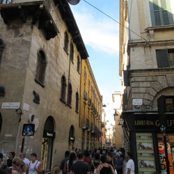 Via Giuseppe Mazzini - Narrow street