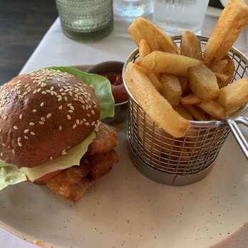 The Tasting Room - PBLT sandwich - New American Near Me - Frederick, Maryland
