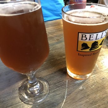 Bronx Alehouse - Yammy yammy and pumpkin beer - American Near Me - Bronx, New York