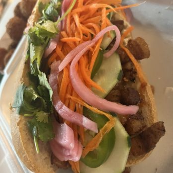 Basquenese - Crispy Pork Belly Banh Mi - Food Trucks Near Me - Boise, Idaho