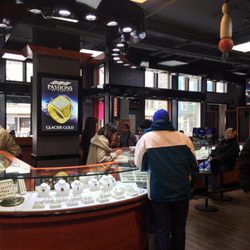 Spectrum Fine Jewelry & Exotic Gems - Spectrum is a wonderful oasis of calm in Alaska's shopping scene - my experience of their stores in Ketchikan, Juneau and Skagway has been g