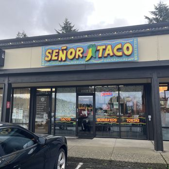 Señor Taco - Outside view - Tacos Near Me - Bellevue, Washington