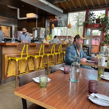 Eem - Cocktail Bars Near Me - Portland, Oregon Eem - Cocktail Bars Near Me - Portland, Oregon