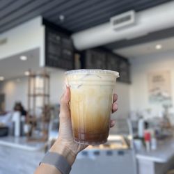 Kona Reserve Coffee - ig: @whatsviveating | aloha latte