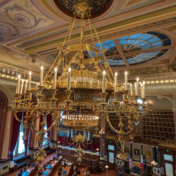 Iowa State Capitol - Landmarks & Historical Buildings Near Me - Des Moines, Iowa Iowa State Capitol - Landmarks & Historical Buildings Near Me - Des Moines, Iowa