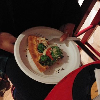 King's Pizza Cafe - Deliciousness - Pizza Near Me - Honolulu, Hawaii