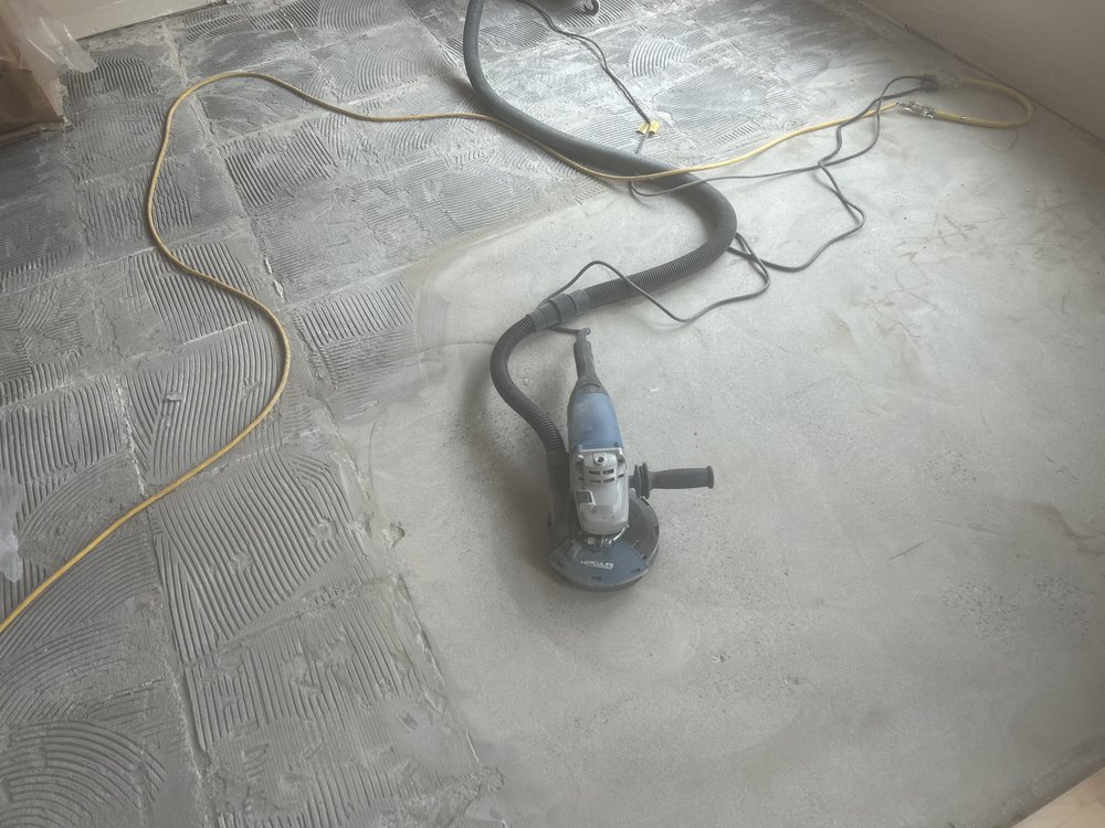 Slide of Chuckies Handyman Service