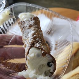 Cannoli