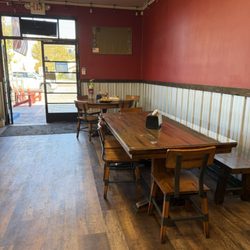 Hot City Barbecue & Bistro