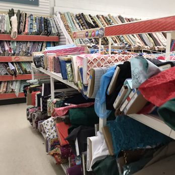 JOANN Fabric and Crafts - Displays - Fabric Stores Near Me - Bloomfield Hills, Michigan JOANN Fabric and Crafts - Displays - Fabric Stores Near Me - Bloomfield Hills, Michigan