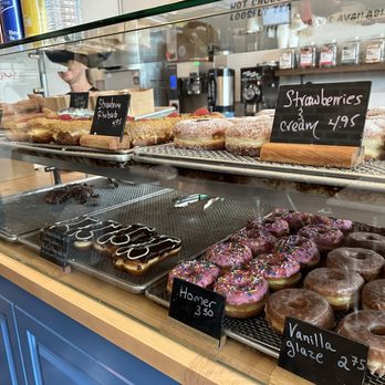 Doughnut Love - Display case - Donuts Near Me - Coquitlam, British Columbia Doughnut Love - Display case - Donuts Near Me - Coquitlam, British Columbia