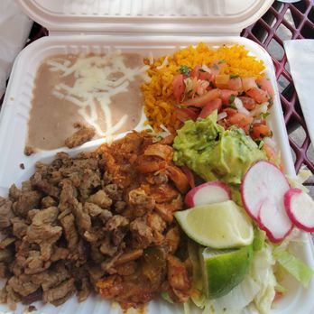 Pineda Tacos Plus - Meat plate special: Steak and chicken with rice and beans with salad and guacamole - Mexican Near Me - Minneapolis, Minnesota Pineda Tacos Plus - Meat plate special: Steak and chicken with rice and beans with salad and guacamole - Mexican Near Me - Minneapolis, Minnesota
