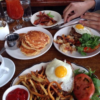 Vesta - Burger, breakfast sandwich and pancakes with a bloody on the side! - Italian Near Me - Astoria, New York Vesta - Burger, breakfast sandwich and pancakes with a bloody on the side! - Italian Near Me - Astoria, New York