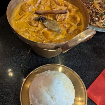 Valla Table - Masaman curry - Thai Near Me - New York, New York Valla Table - Masaman curry - Thai Near Me - New York, New York