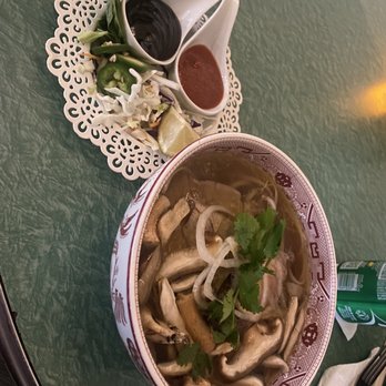 Little Noodle Spokane - Tri-tip pho with wild mushrooms - Asian Fusion Near Me - Spokane, Washington Little Noodle Spokane - Tri-tip pho with wild mushrooms - Asian Fusion Near Me - Spokane, Washington