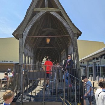 Warner Bros Studio Tour London - Tours Near Me - Leavesden, HRT Warner Bros Studio Tour London - Tours Near Me - Leavesden, HRT
