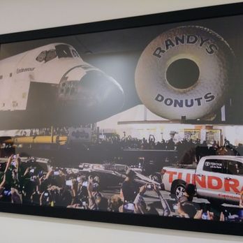 Randy's Donuts - Inside - Donuts Near Me - Pasadena, California Randy's Donuts - Inside - Donuts Near Me - Pasadena, California