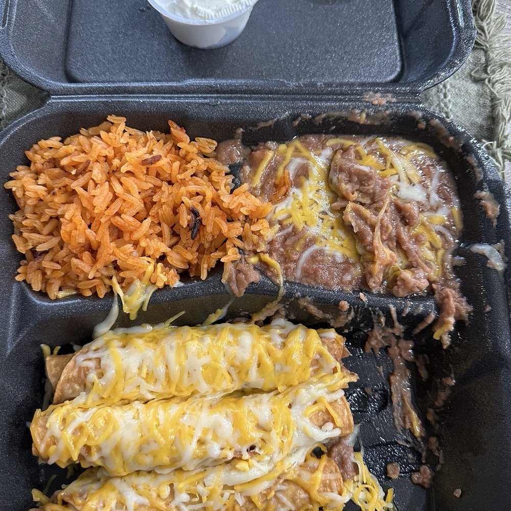 Tipsy Tacos - 3 Birria Rolled Taquitos Combo - Tacos Near Me - Hemet, California Tipsy Tacos - 3 Birria Rolled Taquitos Combo - Tacos Near Me - Hemet, California