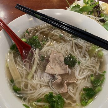 Pho Mama - 03. Rare Steak and Tripe Soup - Vietnamese Near Me - Union City, California
