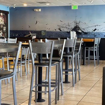 The Crabby Crab - the interior of a restaurant - Seafood Near Me - Sherman Oaks, California