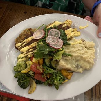 Nectar - CRAB CAKE DINNER - Breakfast & Brunch Near Me - Hilton Head Island, South Carolina
