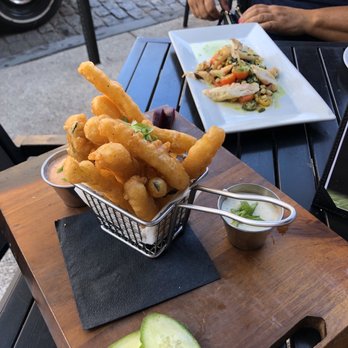 Jerry's Bar - Squash & Zucchini Fries - Cocktail Bars Near Me - Philadelphia, Pennsylvania