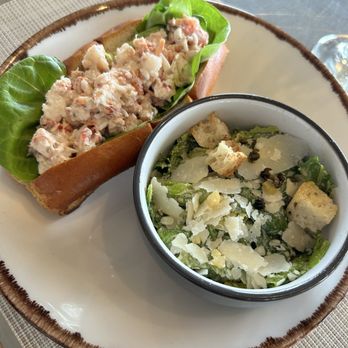Pescado - Lobster roll and salad - American Near Me - Rosemary Beach, Florida
