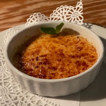 Steamers Steak & Seafood Restaurant - Crème brûlée - Wine Bars Near Me - McCall, Idaho