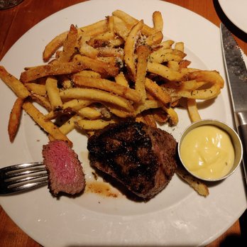 Reds - NY Sirloin frites. - Venues & Event Spaces Near Me - Mississauga, Ontario Reds - NY Sirloin frites. - Venues & Event Spaces Near Me - Mississauga, Ontario