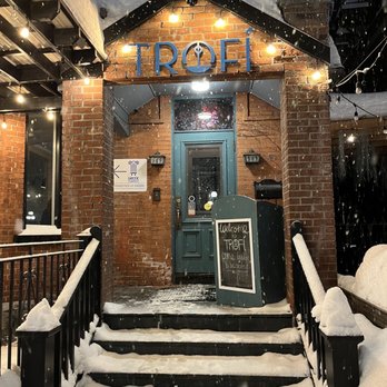 Trofí - The front of the restaurant - Mediterranean Near Me - Ottawa, Ontario