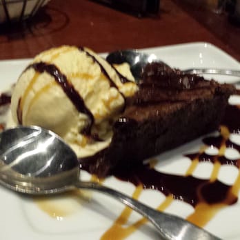 Red Lobster - Brownie a la mode - Seafood Near Me - Brea, California Red Lobster - Brownie a la mode - Seafood Near Me - Brea, California