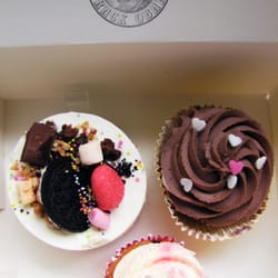 Billy Factory - Http://www.tukibomp.com/2013/09/billy-factory-patisseries-bordelaises.html